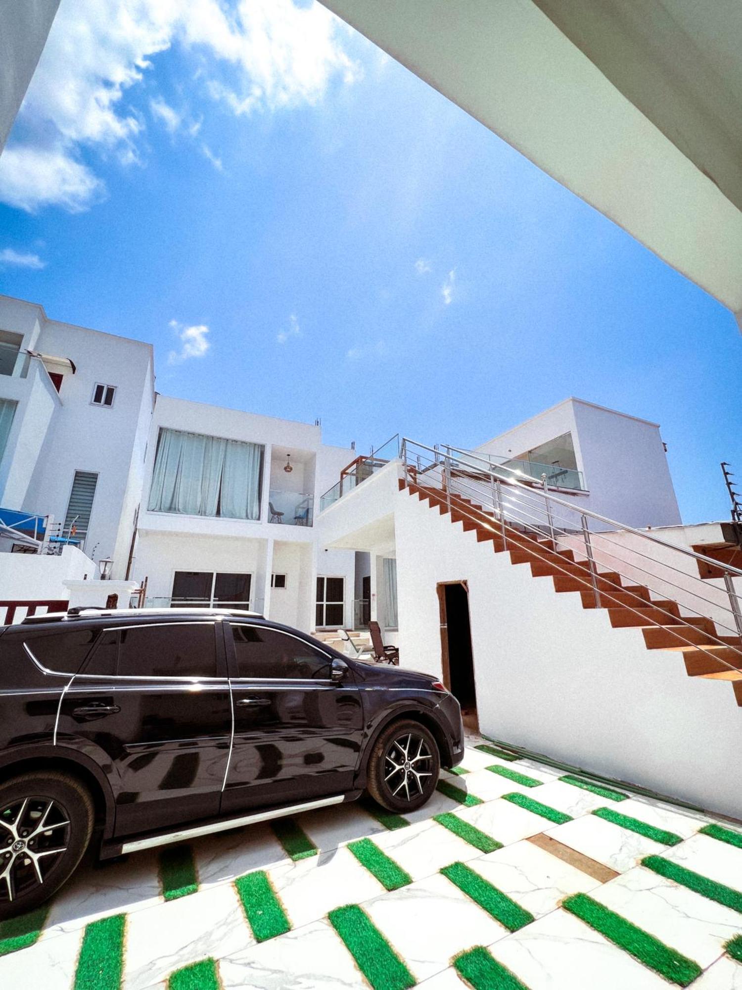 Appartamento The Vittins Accra Esterno foto