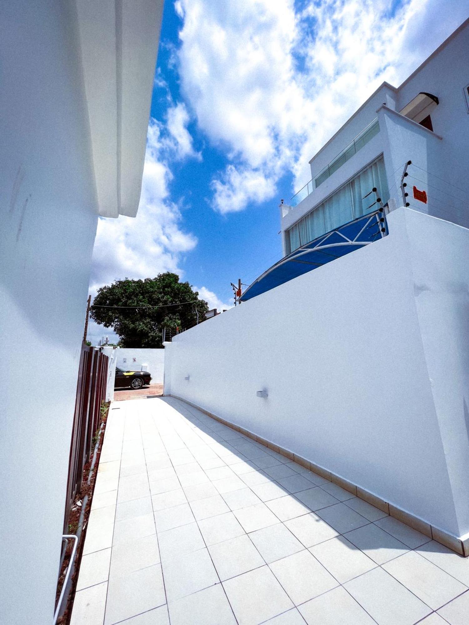 Appartamento The Vittins Accra Esterno foto